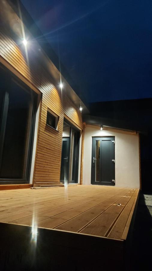 Apartman Cassovia Holcikovce Exteriör bild